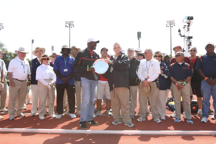2010 Stanford Invite-High School-117.JPG - 2010 Stanford Invitational, March 26-27, Cobb Track and Angell Field, Stanford,CA.